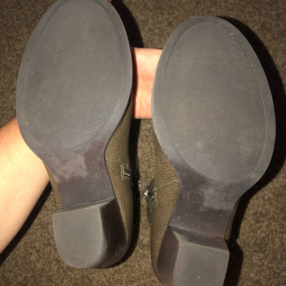 JustFab Olive Green Heeled Above Ankle Booties! - Picture 6 of 8